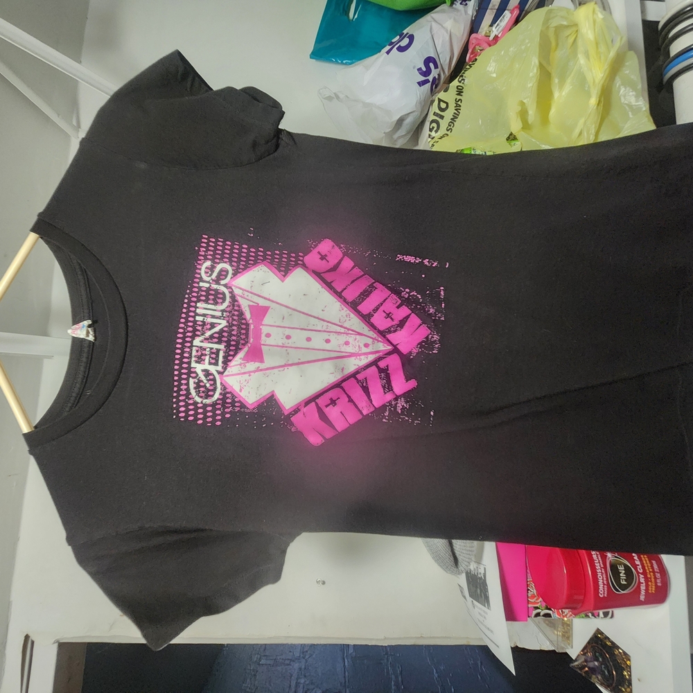 Black and Pink Graphic T-Shirt Krizz Kaliko